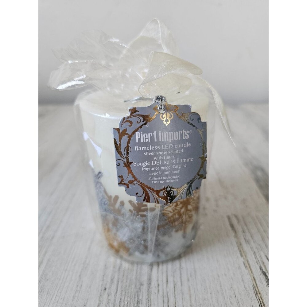 Pier 1 flameless LED candle silver‎ snow scented timer new Xmas decor snowflakes